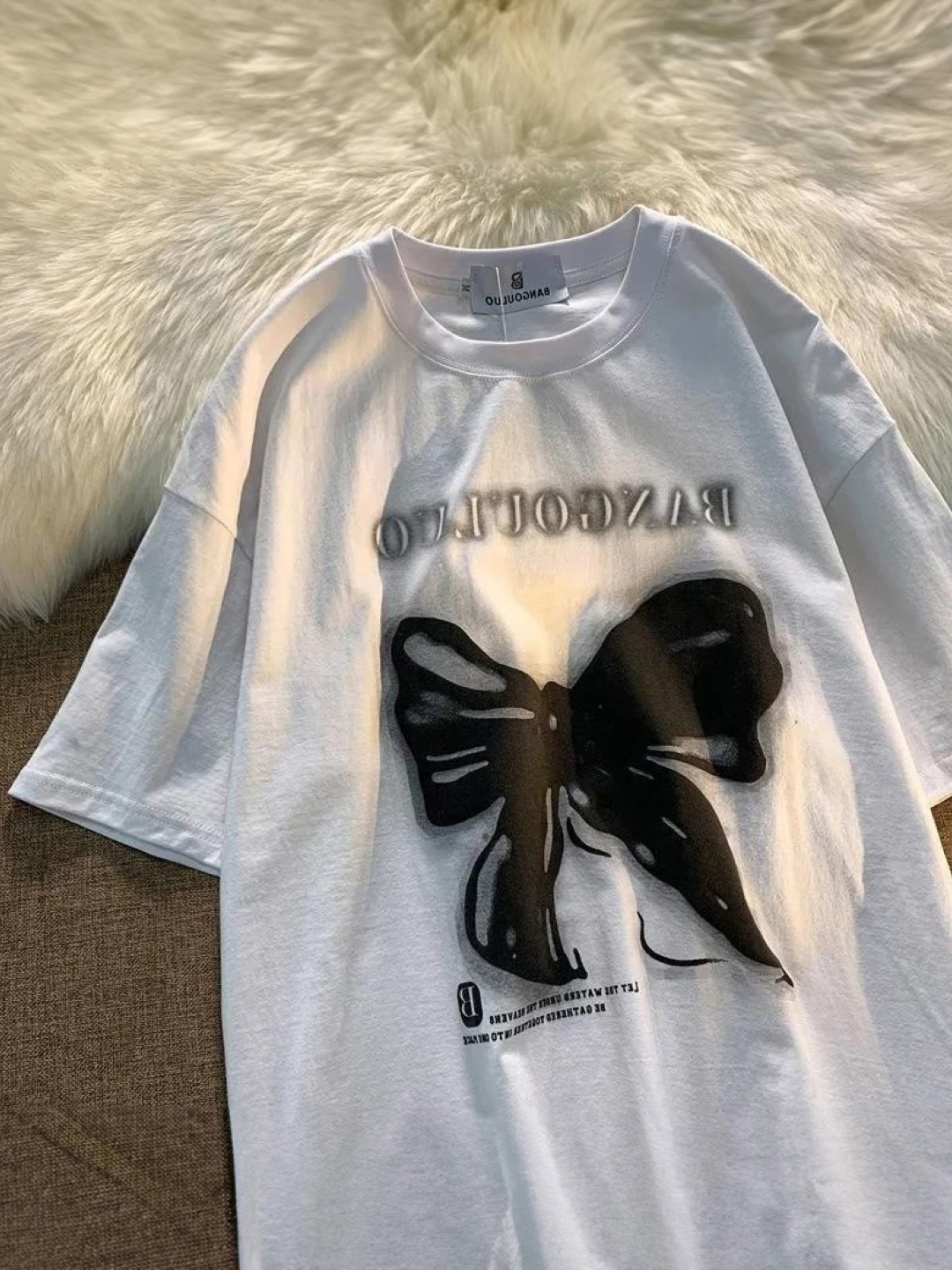 

KPOP Women Graphic Printed Top, White