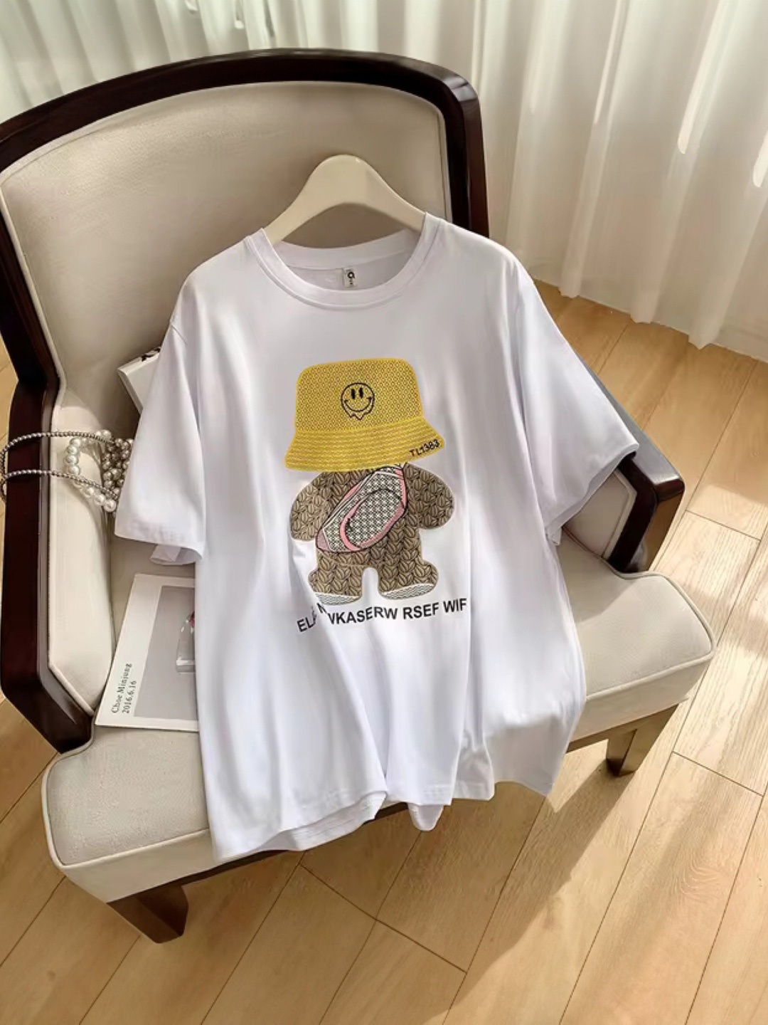 

KPOP Print Top, White