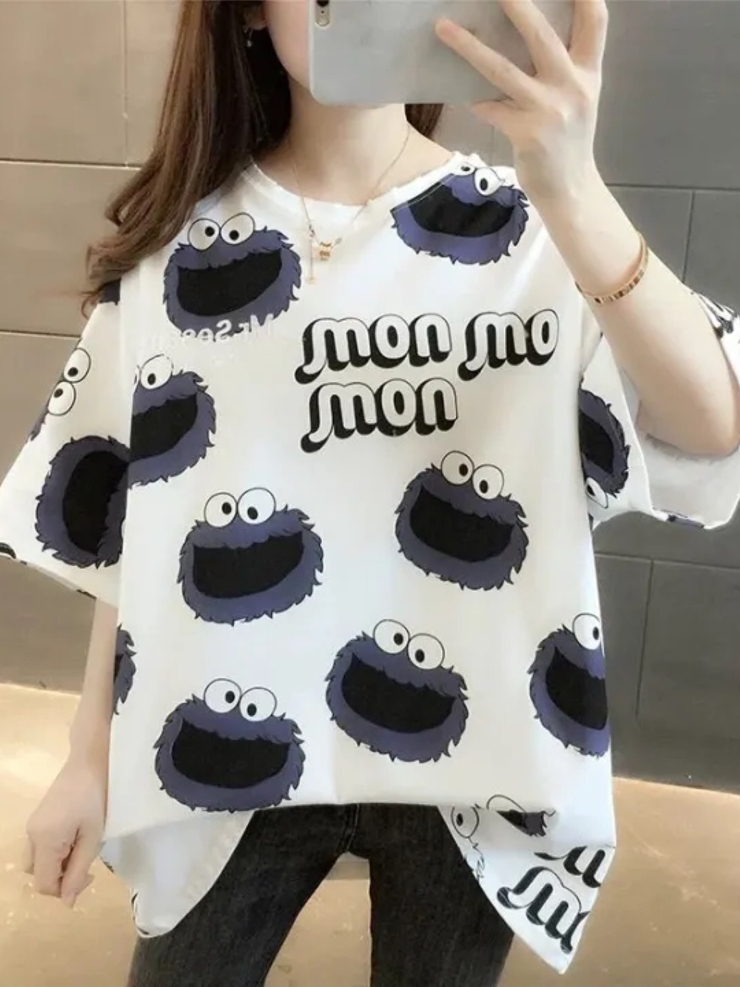 

KPOP Women Conversational Printed Oversized T-shirt, White