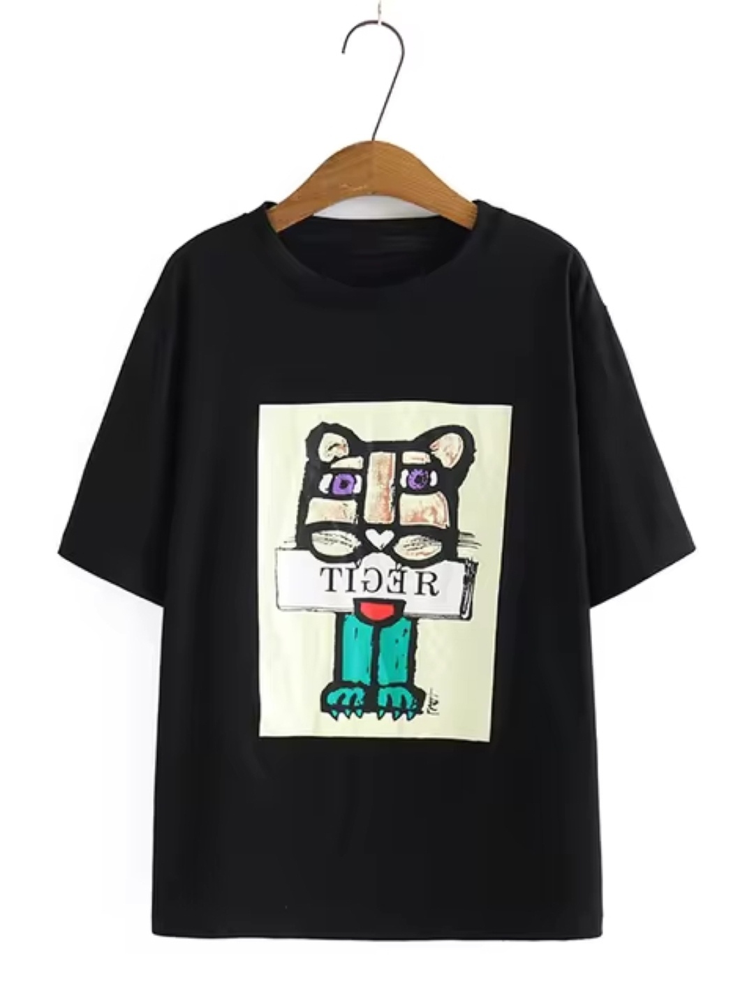 

KPOP Women Graphic Printed Pure Cotton Top, Black