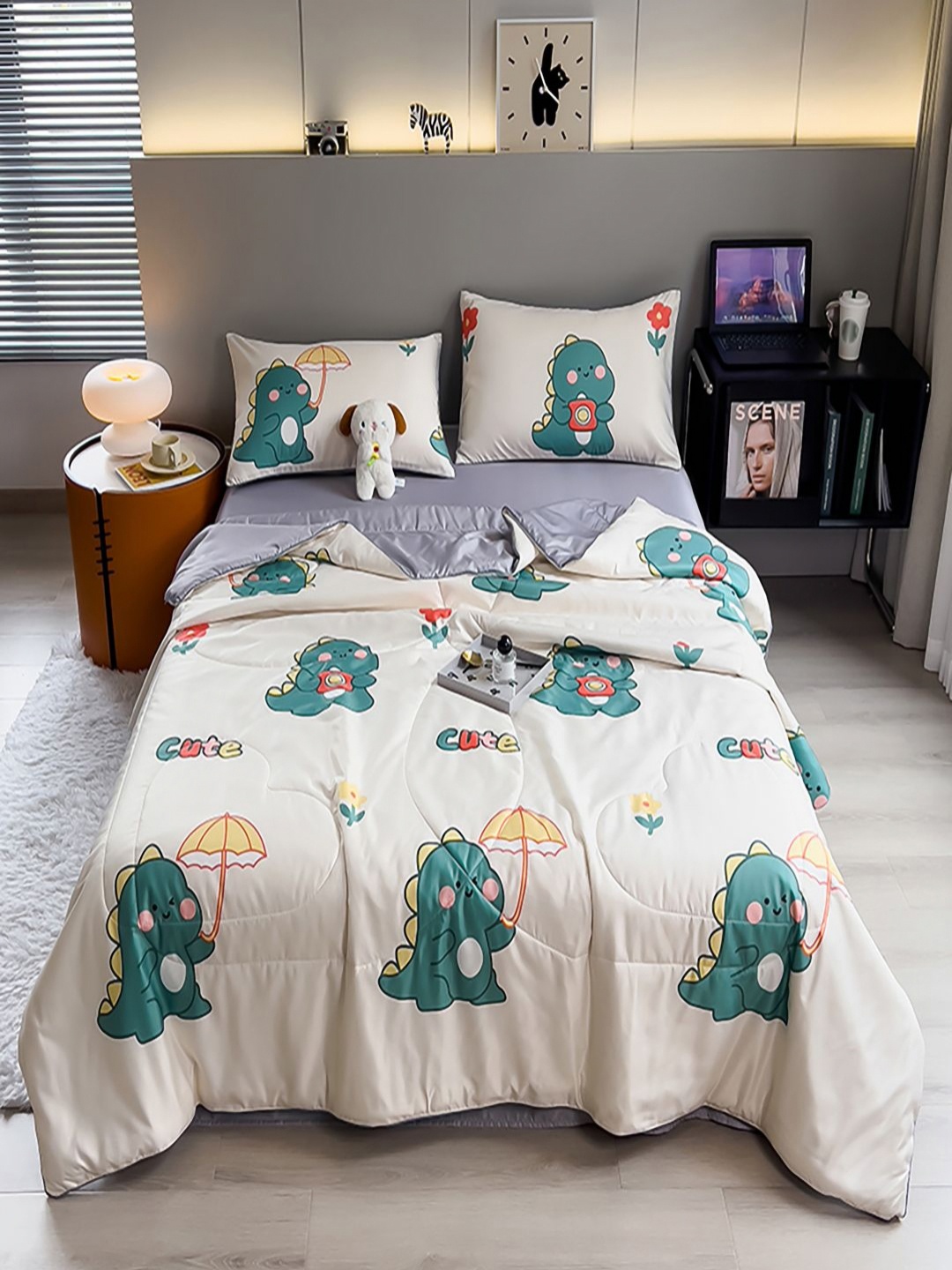 

JC HOME Grey & White Printed Double Queen Regular Bedding Set