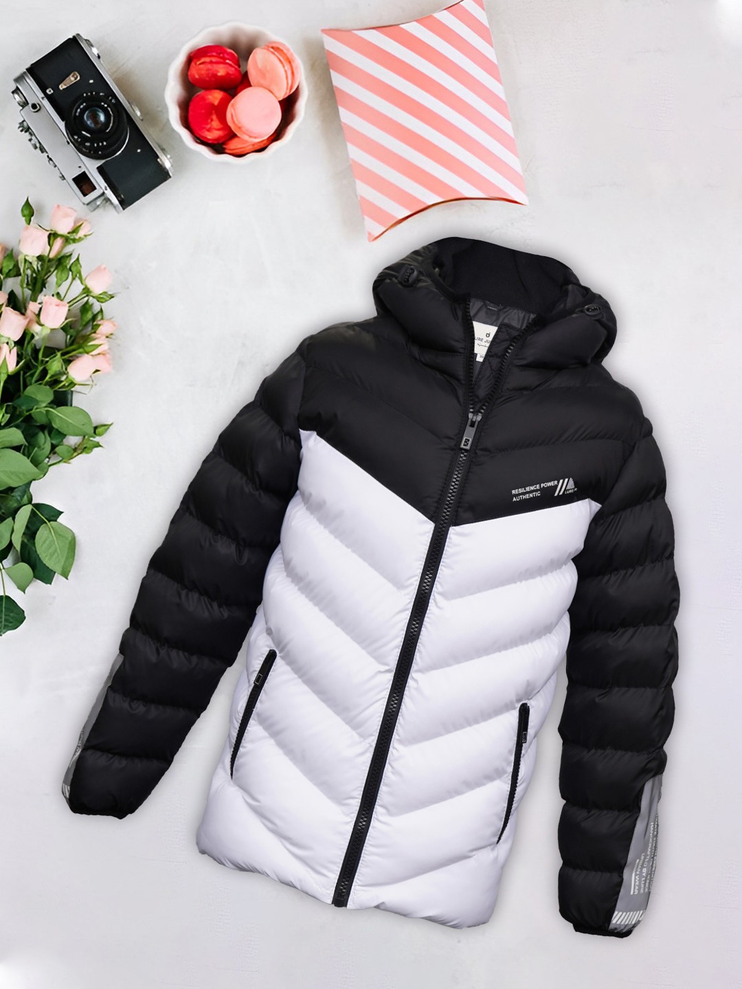 

LURE JUNIOR Boys Hooded Colourblocked Outdoor Puffer Jacket, White
