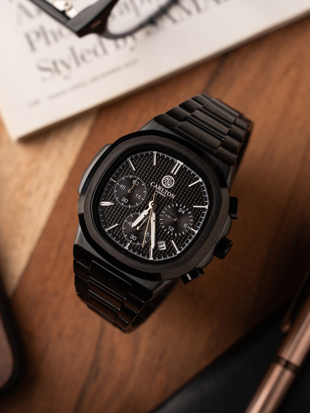 

Carlton London Men Parker Analog Watch CLSDBLKM, Black