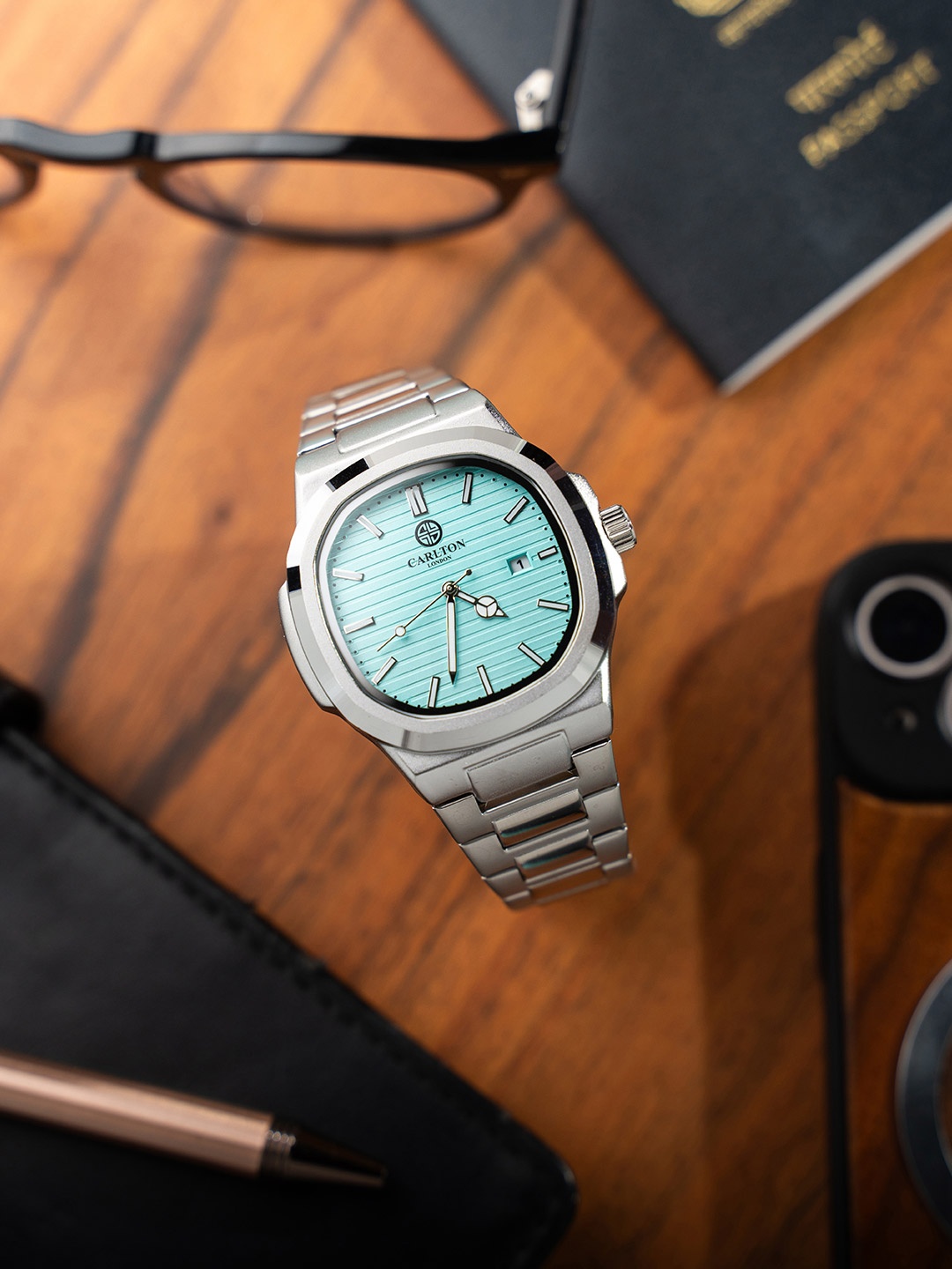 

Carlton London Men Arthur Analog Watch CLTFBLNM, Blue