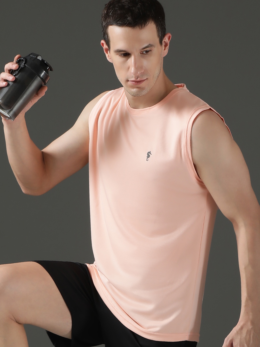 

EPPE Men Dry Fit Solid Round Neck Slim Fit T-shirt, Peach
