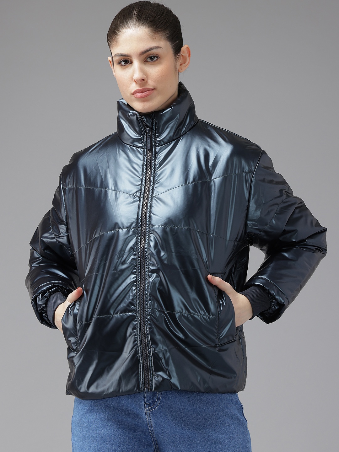 

PERFKT-U Women Insulator Metallic Embossed Typography Puffer Jacket