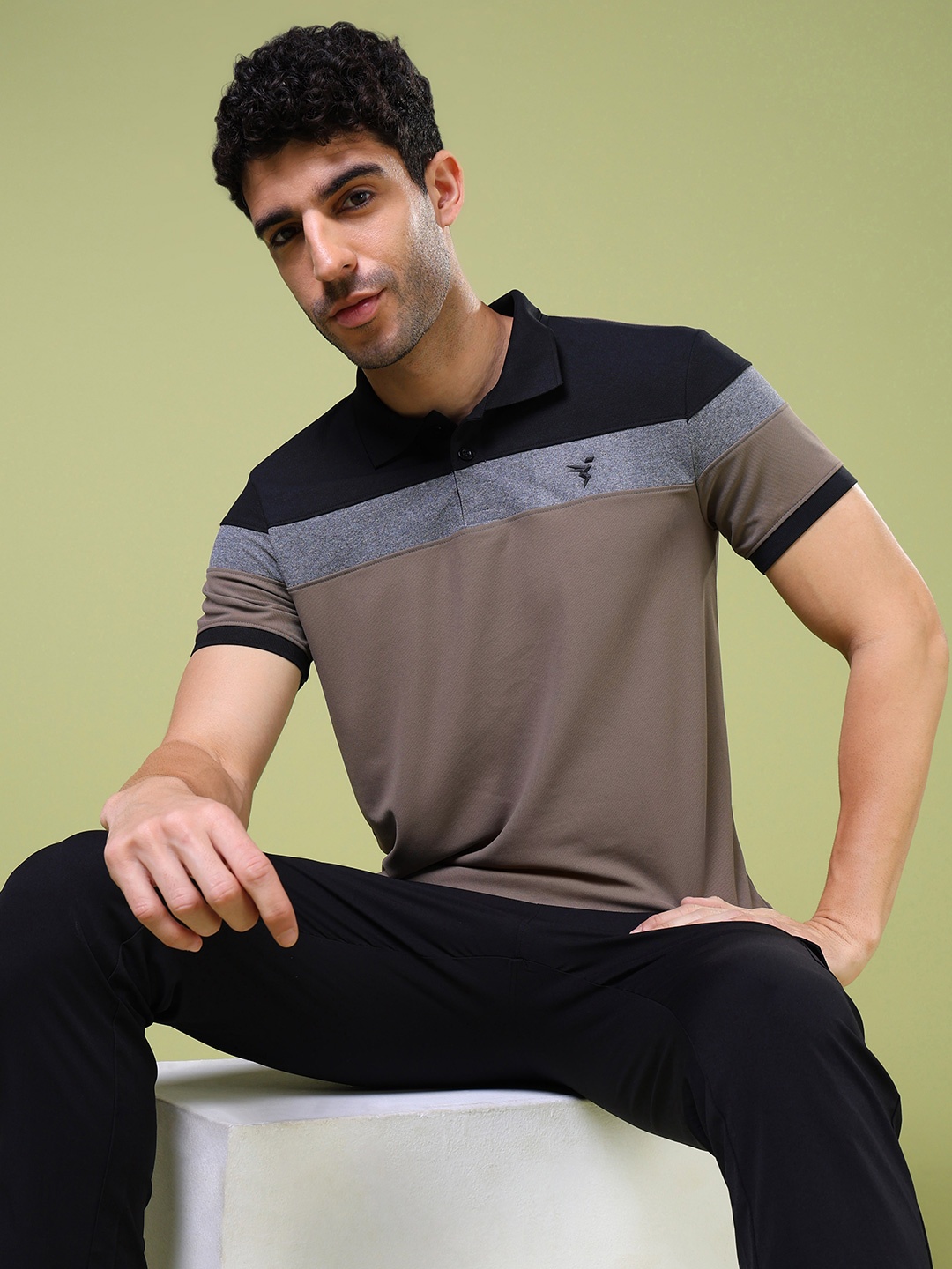 

Technosport Men UPF50 Colourblocked Polo Collar Slim Fit T-shirt, Grey