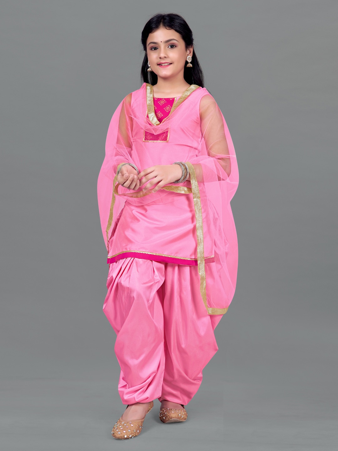 

BAESD Girls Gotta Patti Sleeveless A-Line Kurti With Dhoti & Dupatta, Pink