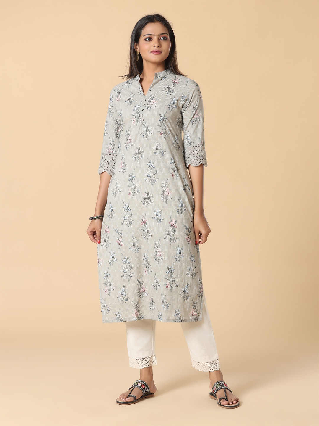 

Vismay Floral Printed Cotton Kurta, Grey