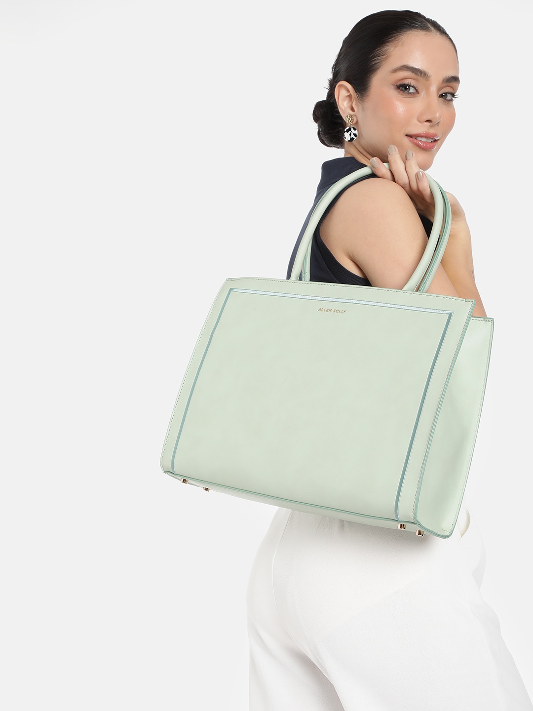 

Allen Solly Laptop Handheld Bag, Green