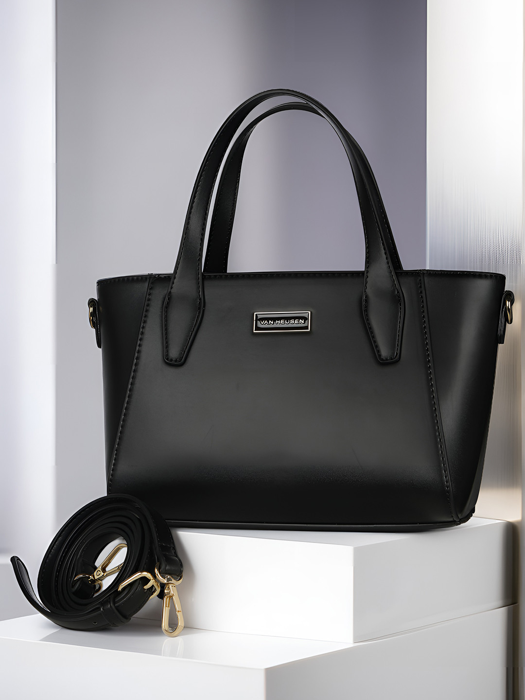 

Van Heusen Handheld Bag, Black