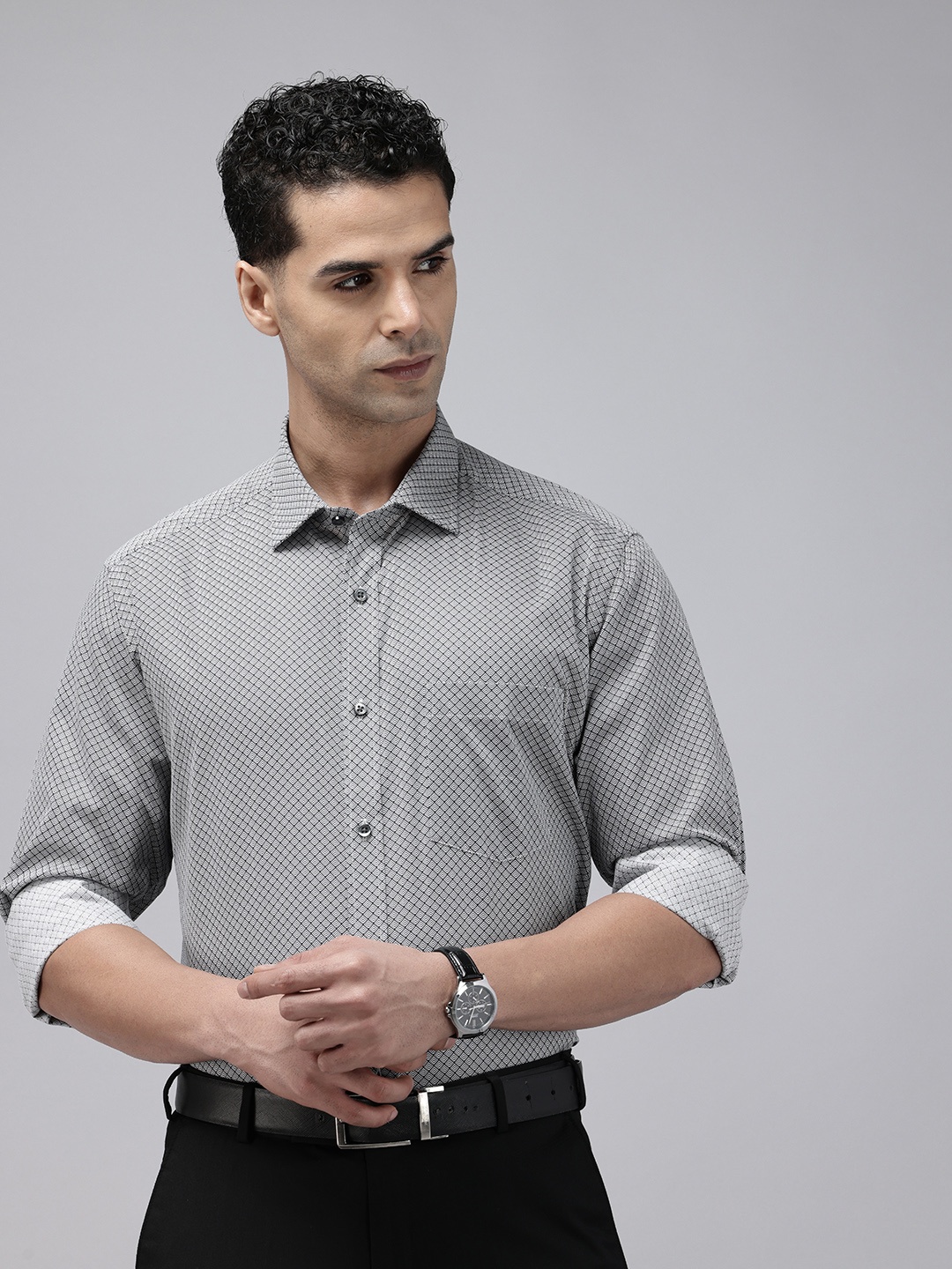 

Park Avenue Opaque Geometric Printed Pure Cotton Formal Shirt, Grey