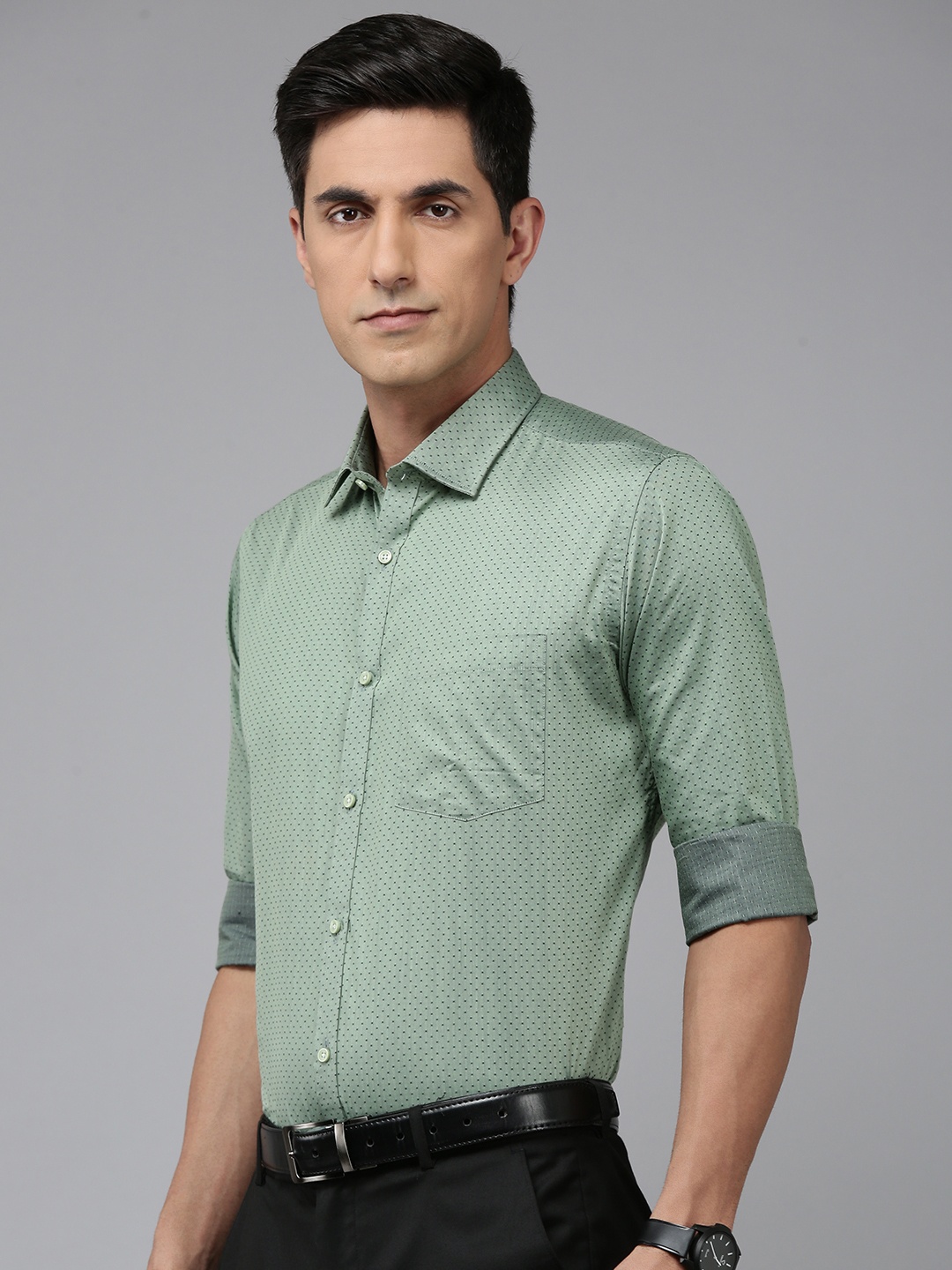 

Park Avenue Self Design Slim Fit Formal Shirt, Green