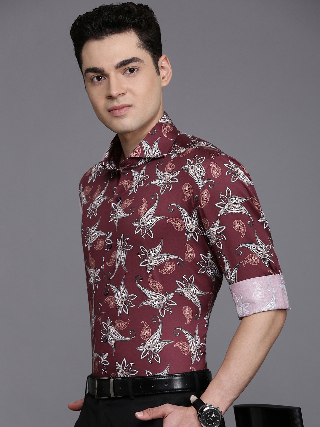 

Raymond Slim Fit Floral Printed Pure Cotton Formal Shirt, Maroon
