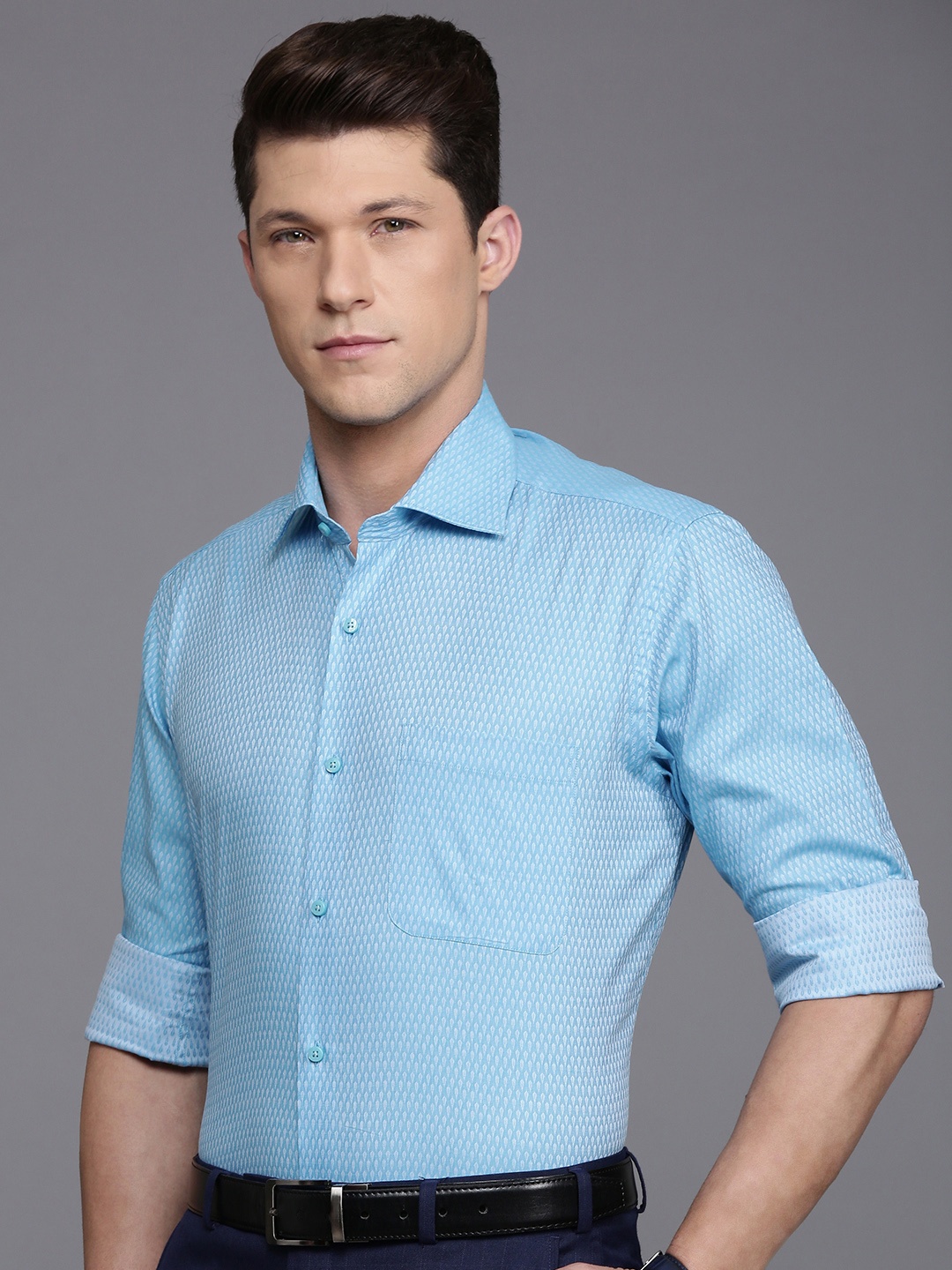 

Raymond Pure Cotton Self-Design Textured Formal Shirt, Blue