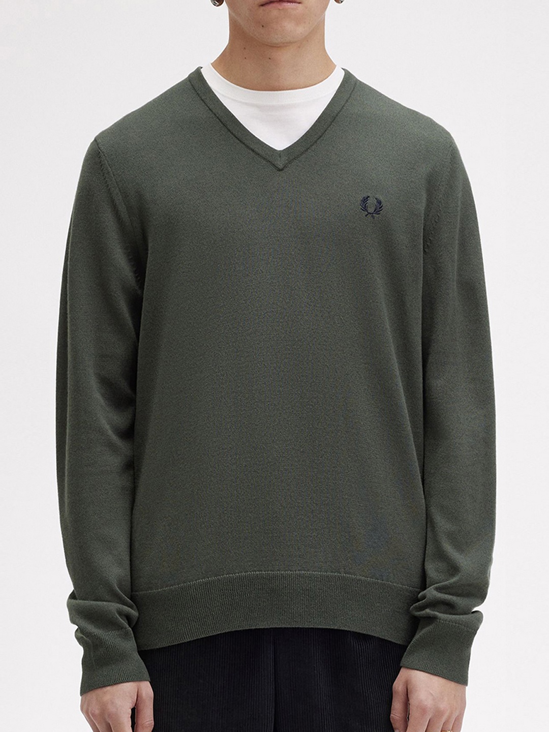 

Fred Perry Men Solid Pullover Sweater, Green