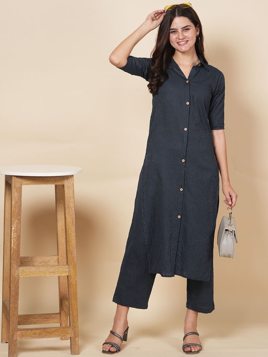 

LABEL KRISHA Kantha Embroidered Shirt Collar Pure Cotton Kurta With Trouser, Blue