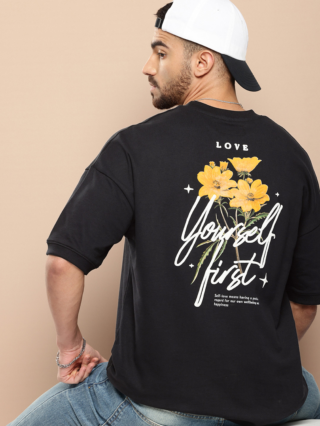 

Difference of Opinion Men Printed Drop-Shoulder Sleeves Oversized Pure Cotton T-shirt, Black