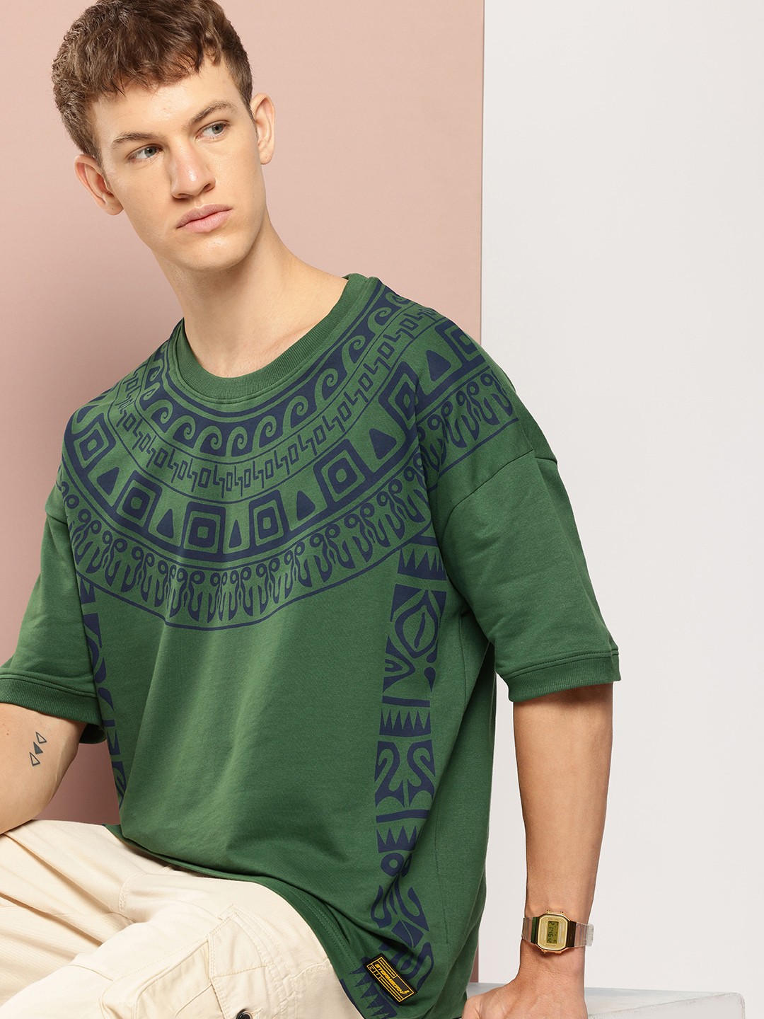 

Stormborn Men Printed Drop-Shoulder Sleeves Oversized Pure Cotton T-shirt, Green