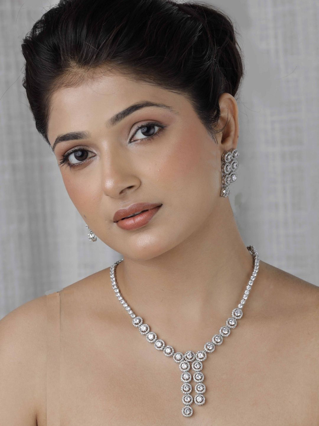 

STYLE DECO Silver-Plated Cubic Zirconia Studded Necklace