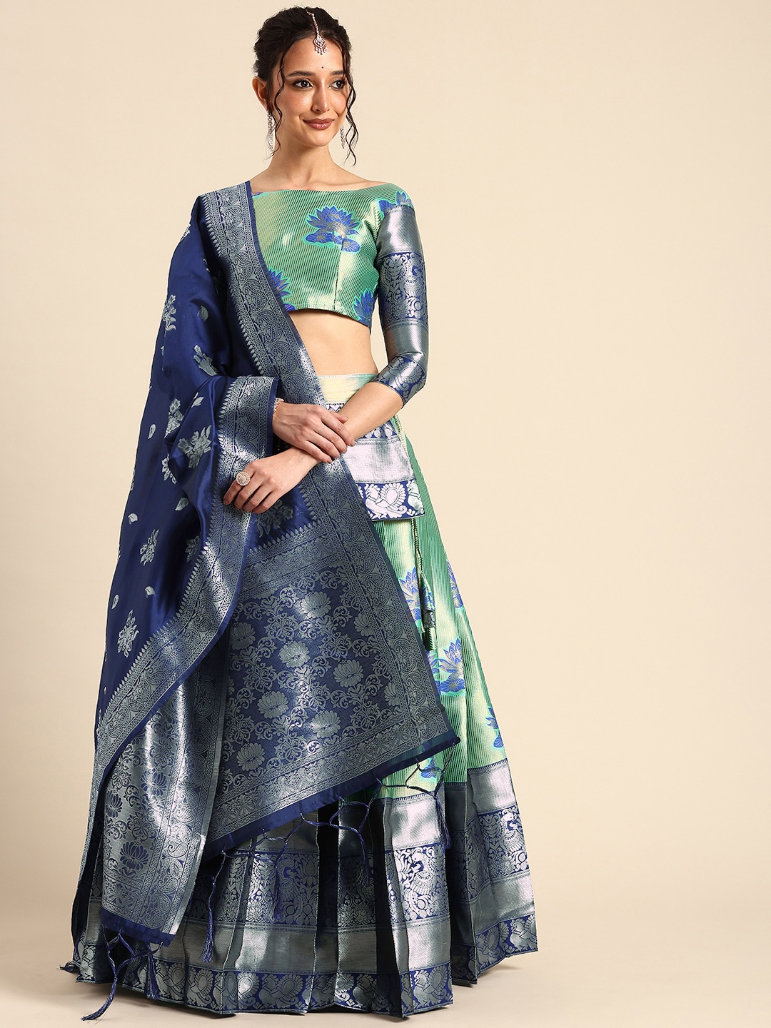 

Fabcartz Semi-Stitched Lehenga & Unstitched Blouse With Dupatta, Sea green