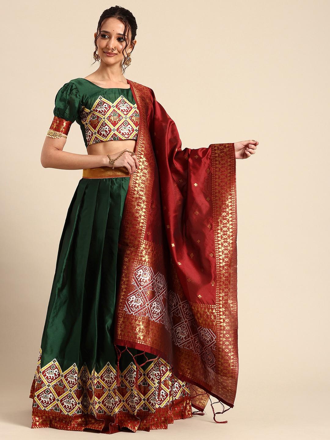 

Fabcartz Semi-Stitched Lehenga & Unstitched Blouse With Dupatta, Green