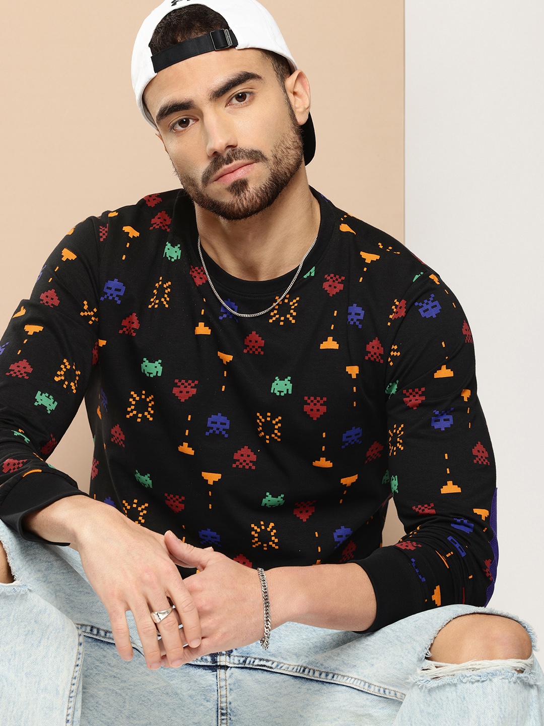 

Difference of Opinion Men Printed Pure Cotton T-shirt, Black
