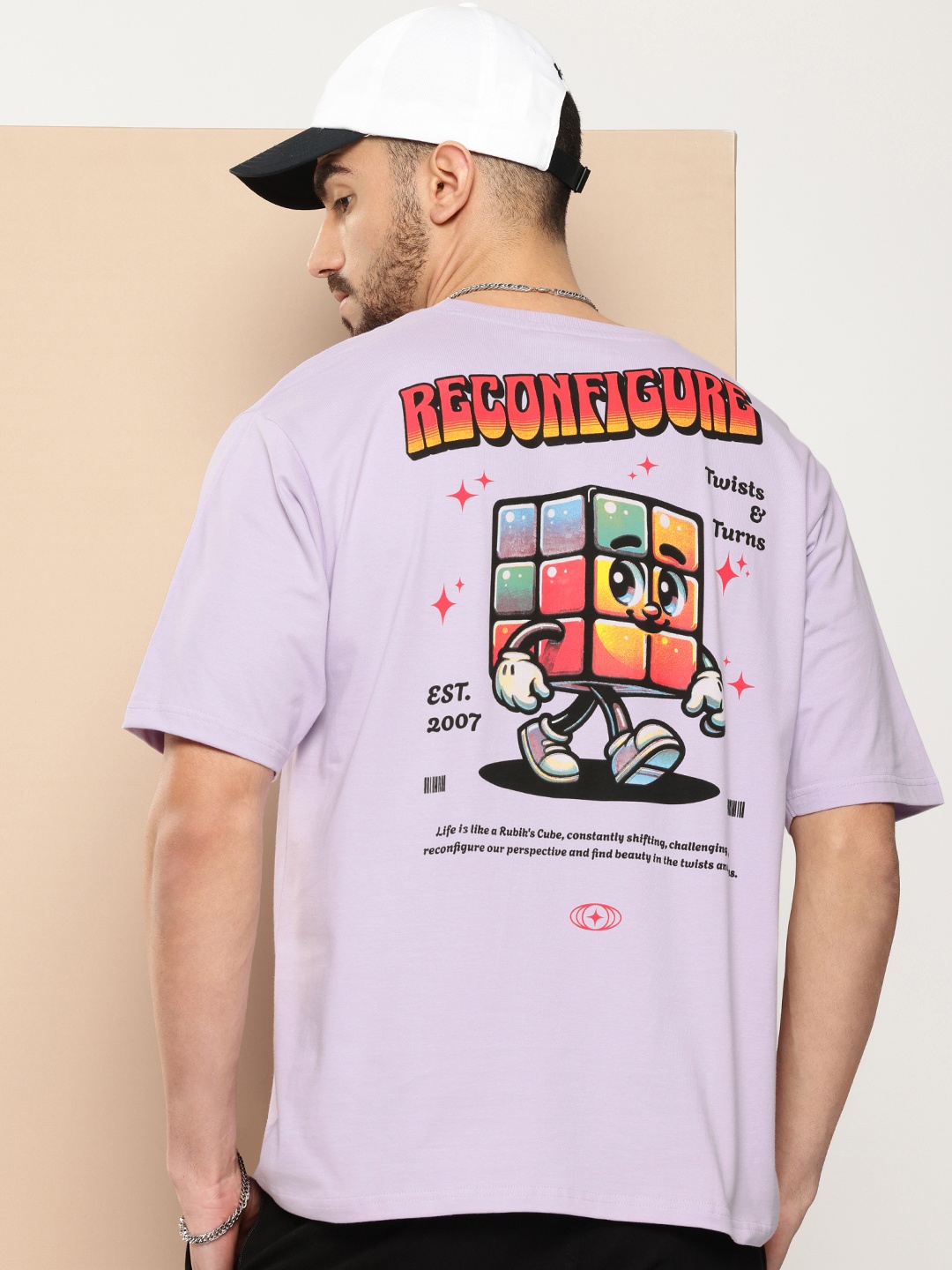 

Difference of Opinion Men Graphic Printed Oversized T-shirt, Lavender