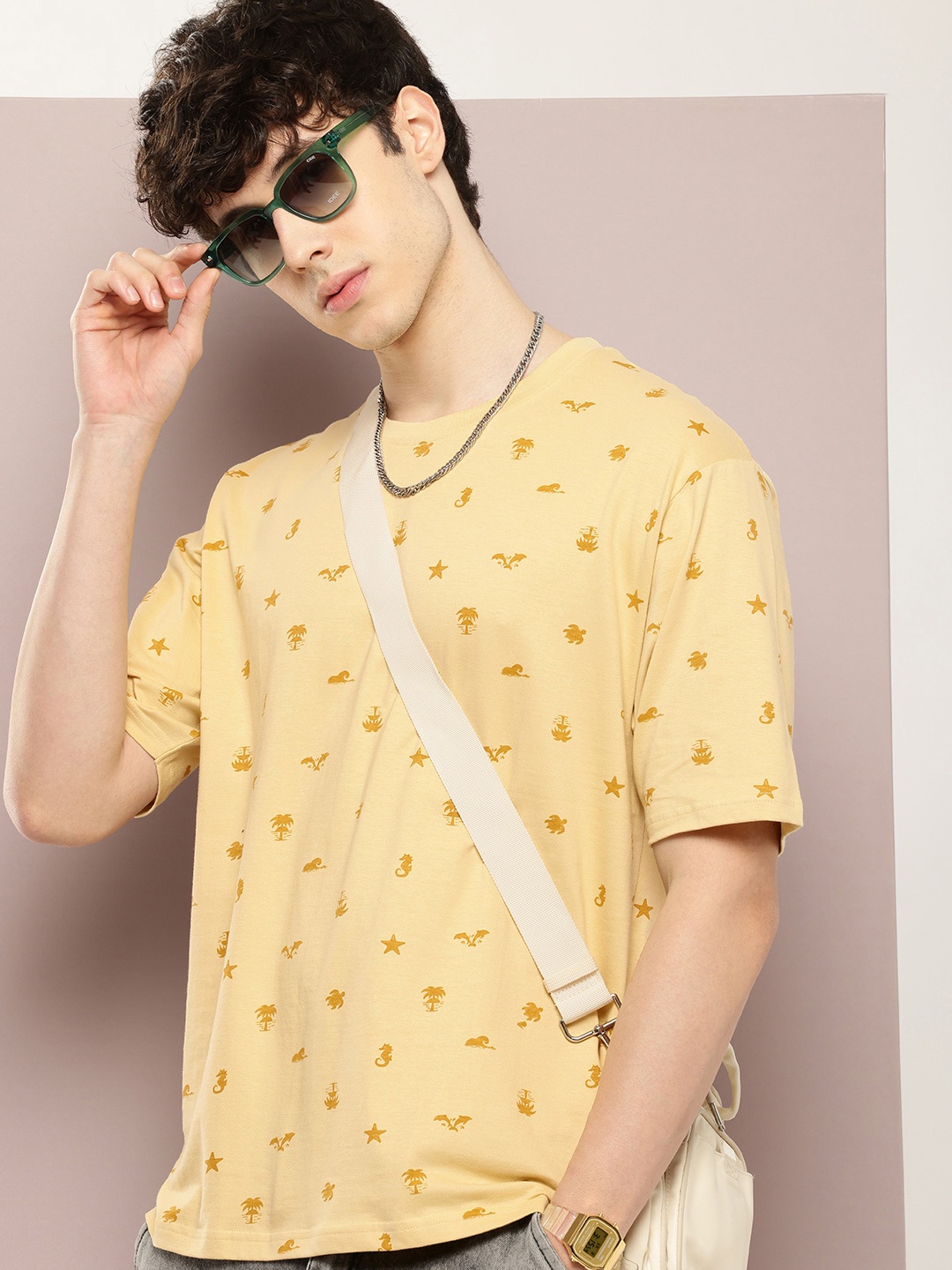 DILLINGER Conversational Printed Oversized T-shirt, Yellow