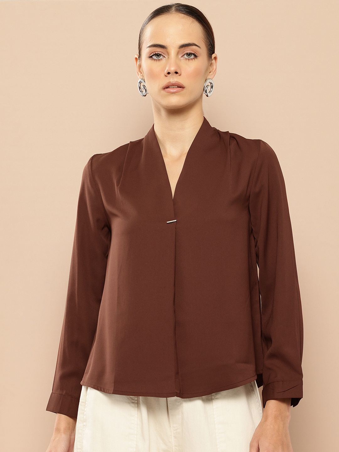 

her by invictus V-Neck Pleated Top, Brown