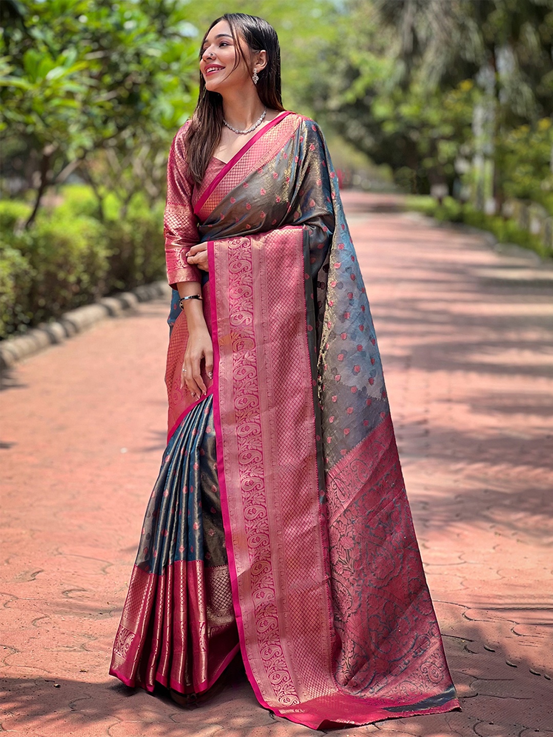 

Mitera Woven Design Zari Tissue Kanjeevaram Saree, Grey