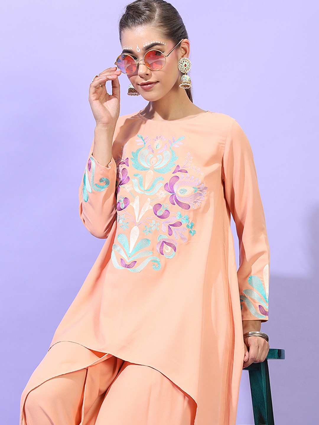 

Vishudh Floral Embroidered Tunic With Dhoti Pants, Orange