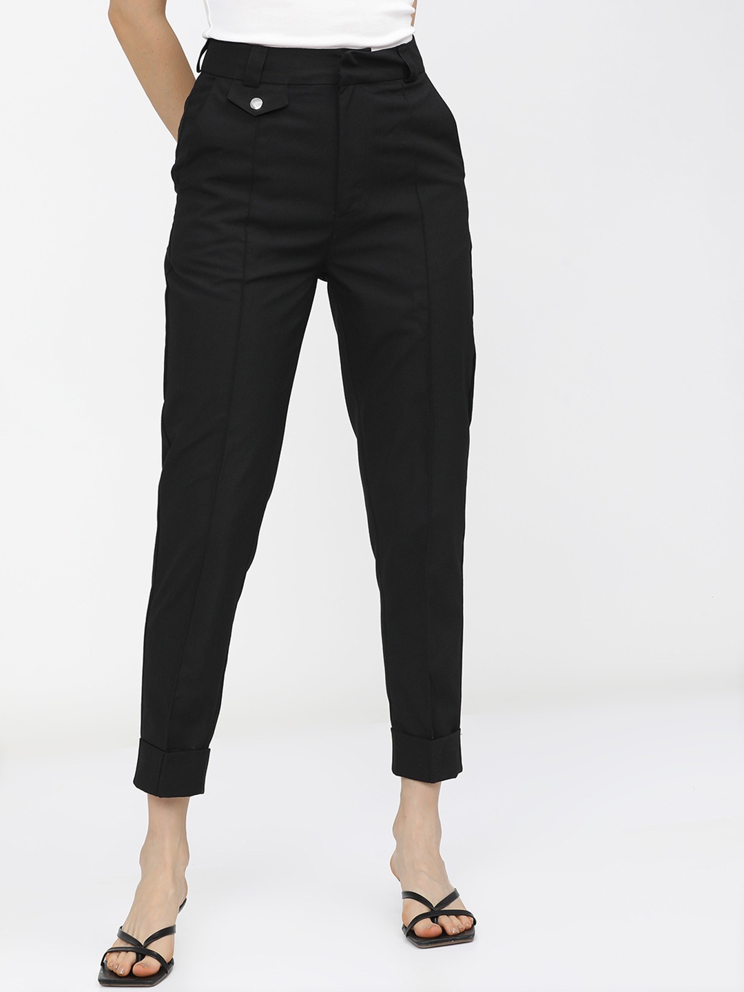 

Tokyo Talkies Women Mid-Rise Tapered Fit Trousers, Black