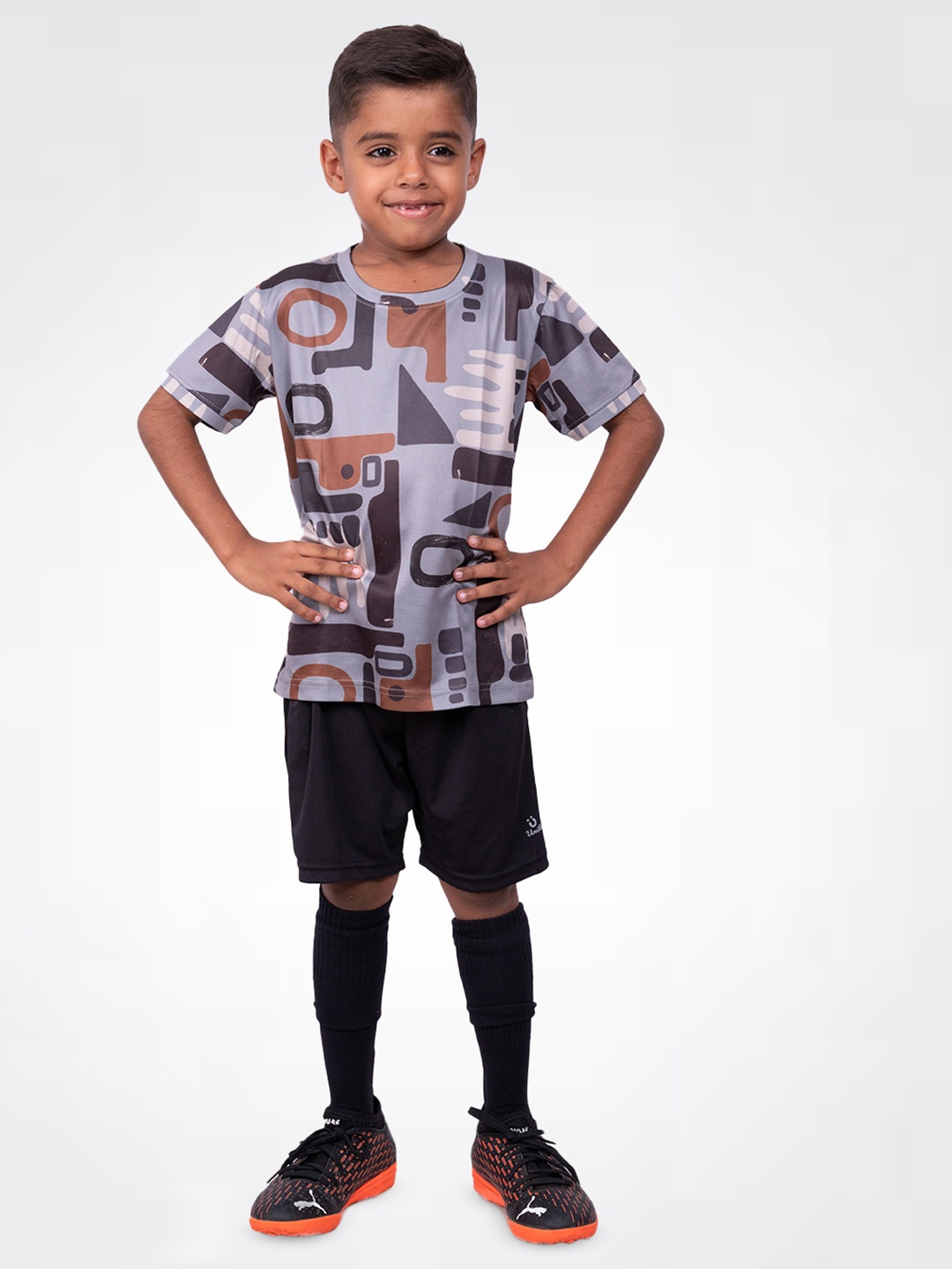 

UMILDO Boys Geometric Printed Round Neck T-shirt with Shorts, Grey