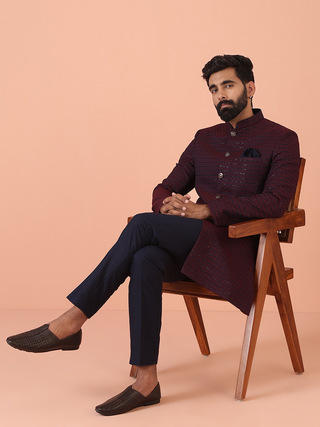 

KISAH Men Jacquard Sequinned Indowestern Sherwani, Maroon