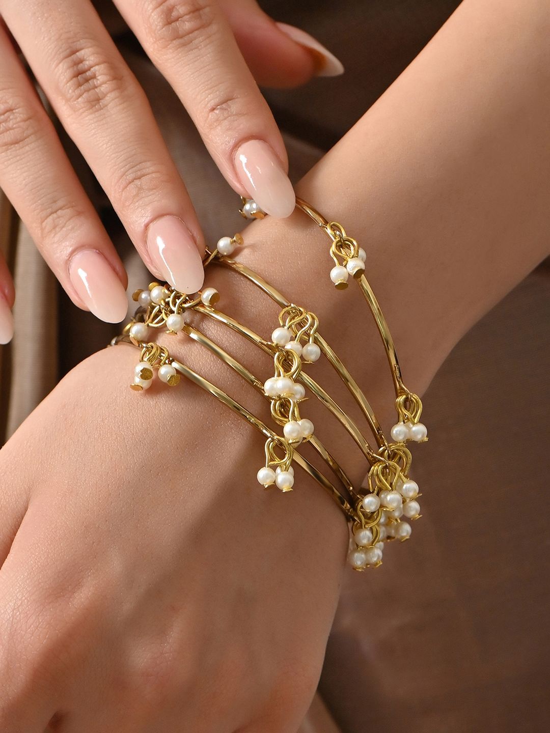

Fida Set Of 6 Gold-Plated Beaded Bangles