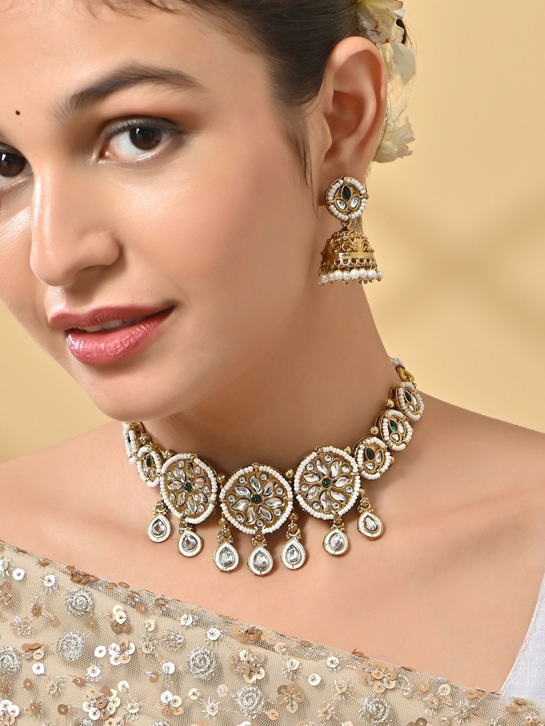 

Fida Gold-Plated Kundan Studded Jewellery Set