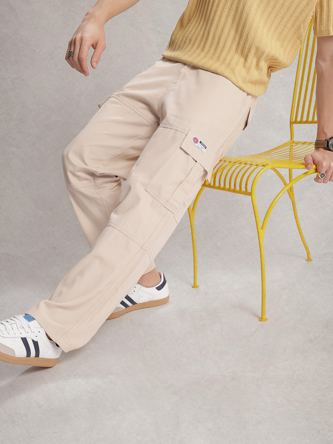 

WROGN Men Pure Cotton Oversized Cargos Trousers, Beige