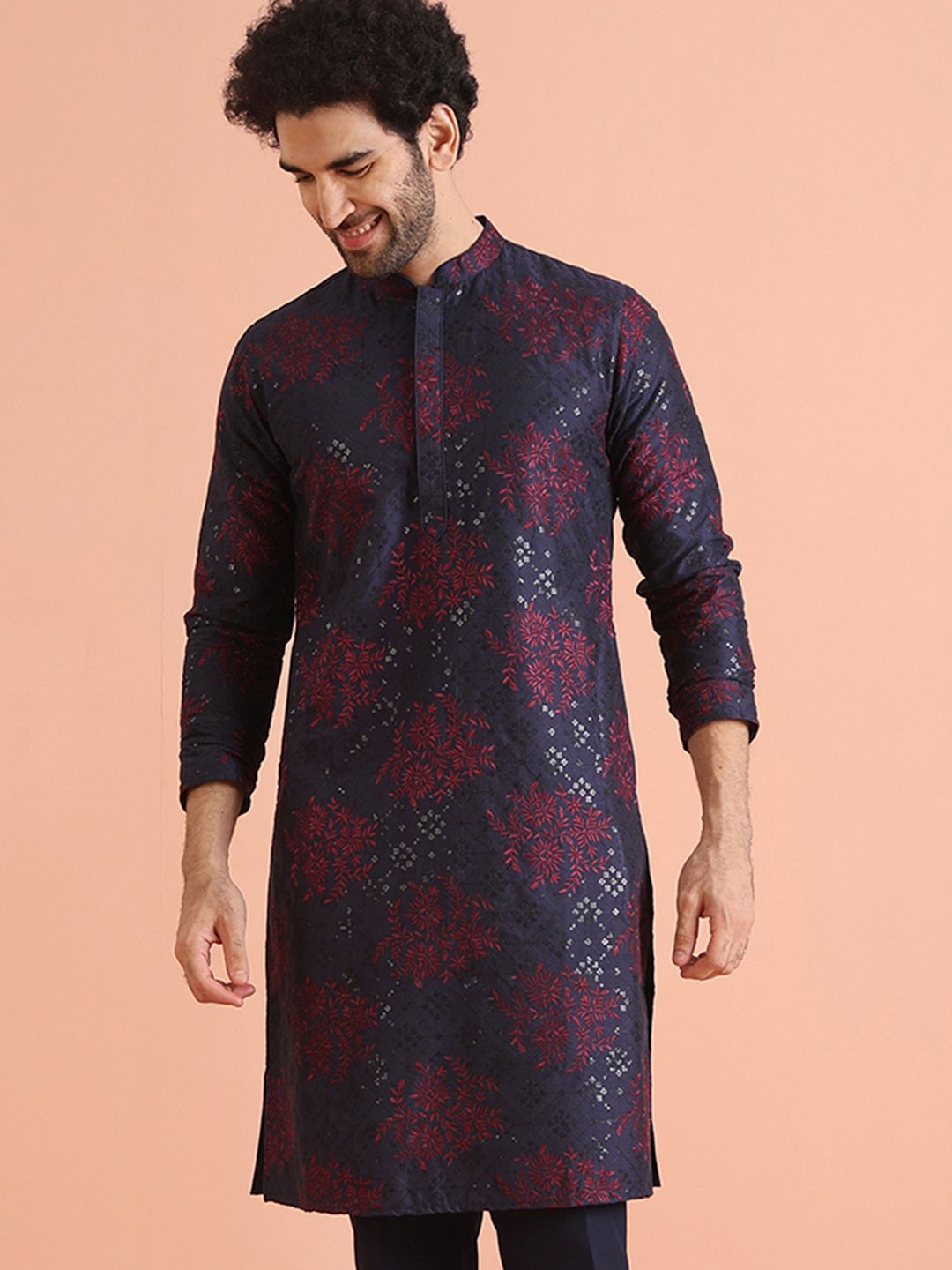 

KISAH Men Embroidered Regular Fit Thread Work Kurta, Navy blue