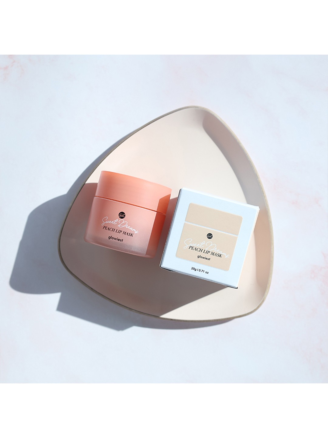 

Glowiest Sweet Dreams Peach Lip Mask-5g