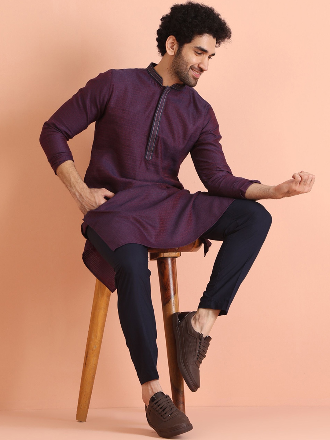 

KISAH Men Self Design Regular Fit Ethnic Motifs Kurta Trouser Set, Blue