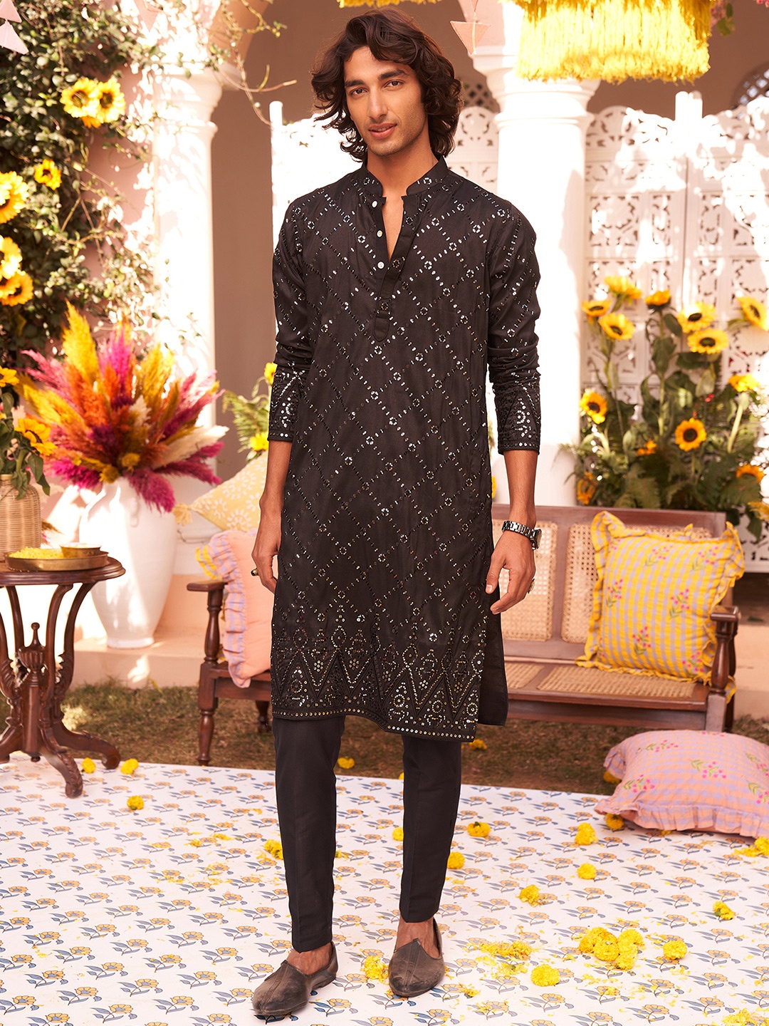 

KISAH Men Embroidered Regular Fit Mirror work Kurta Trouser Set, Black