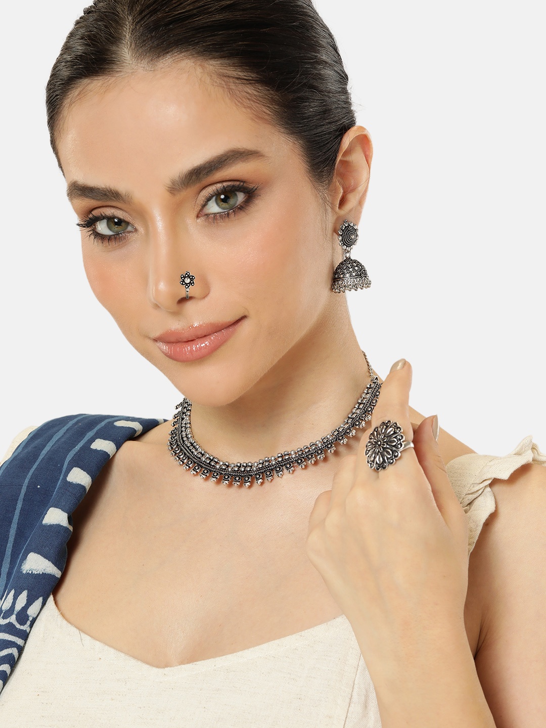 

AITIHYA Silver-Plated Oxidised Necklace Set With Nosepin & Ring