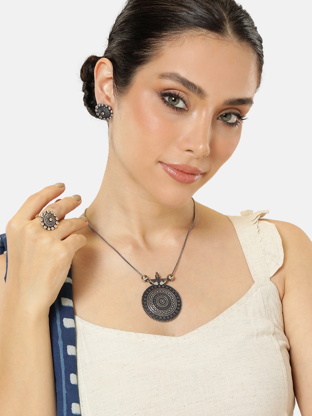 

AITIHYA Silver-Plated Oxidised Necklace Set With Ring