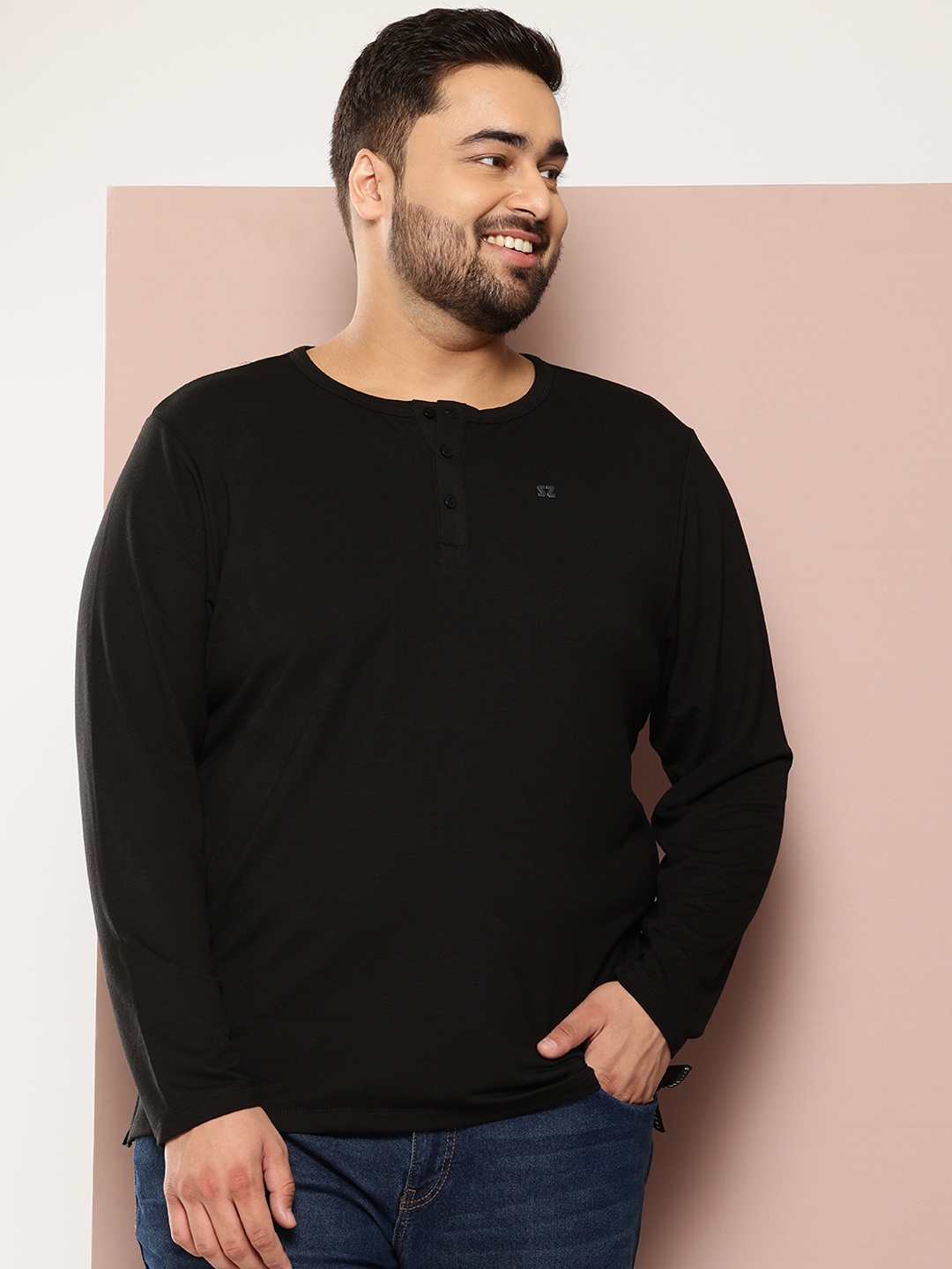 

Sztori Men Plus Size Henley Neck T-shirt, Black