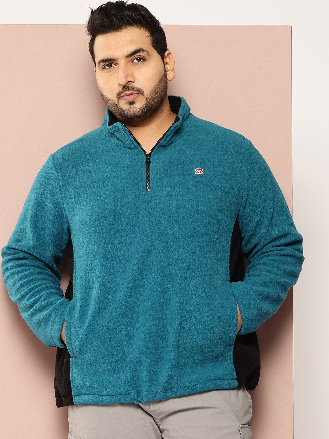 

Sztori Men Plus Size Colourblocked Outdoor Tailored Jacket, Blue