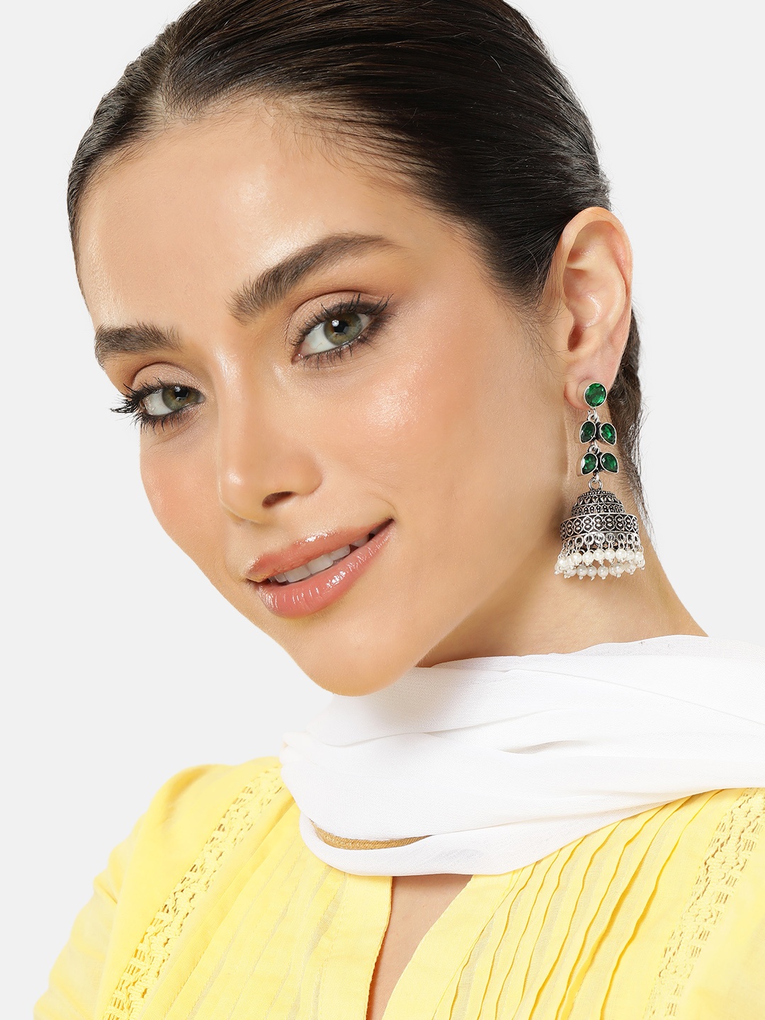 

AITIHYA Dome Shaped Jhumkas Earrings, Green