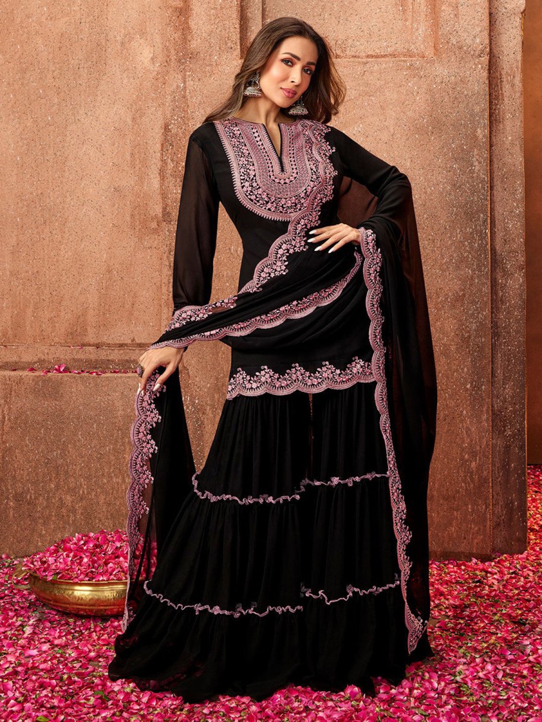 

Trendmalls Floral Embroidered Sequinned Straight Kurta & Sharara With Dupatta, Black