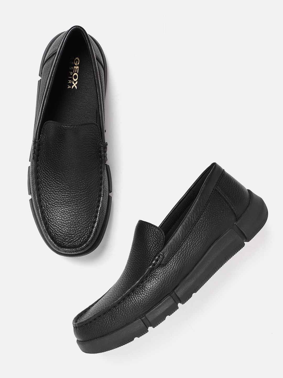 

Geox Men Round Toe Leather Loafers, Black