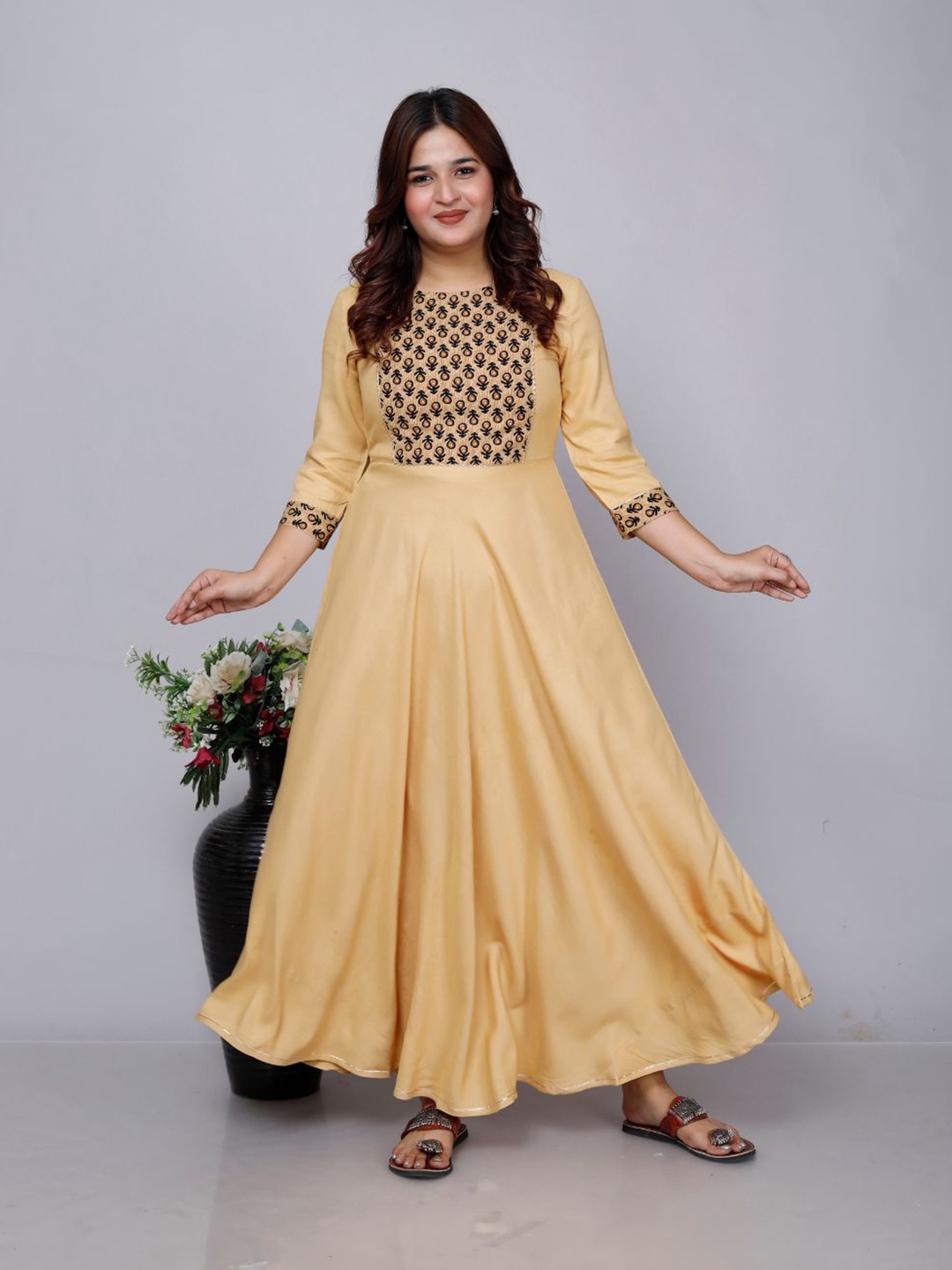 

GORDHAN Ethnic Motifs Printed Round Neck Regular Viscose Rayon Anarkali Kurta, Yellow